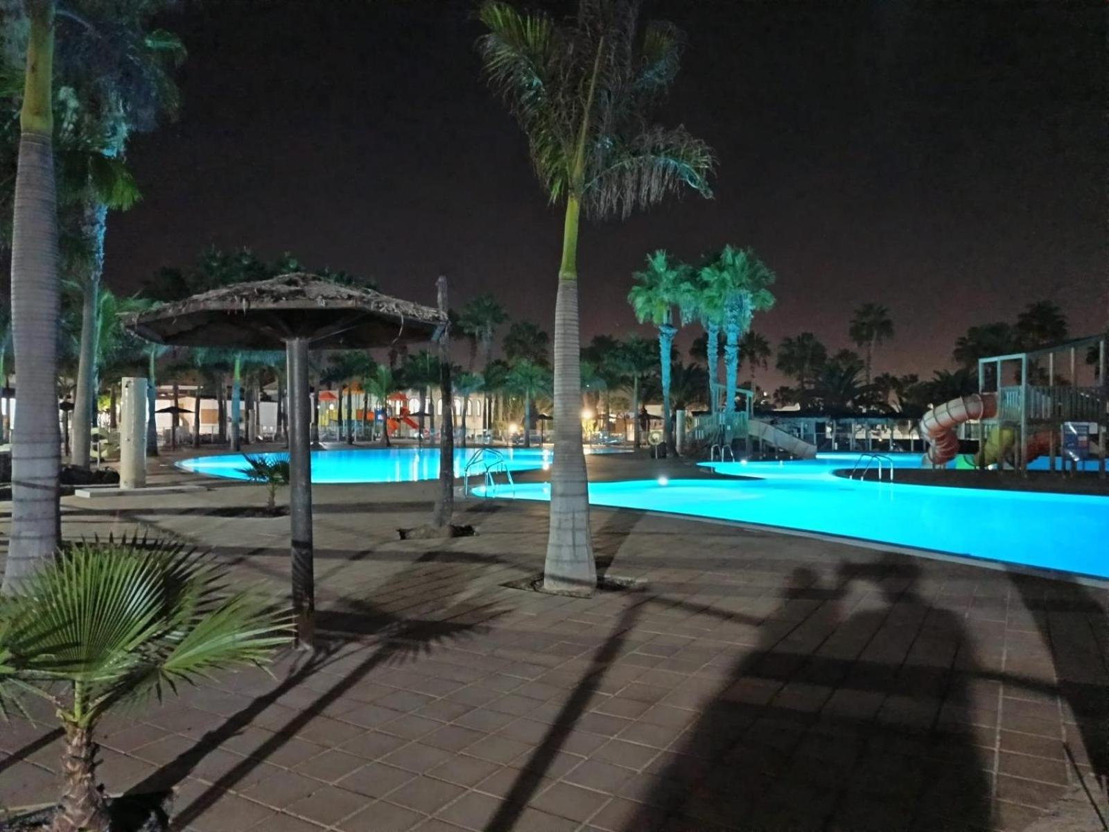 Apartamentos Gala Corralejo Exterior photo